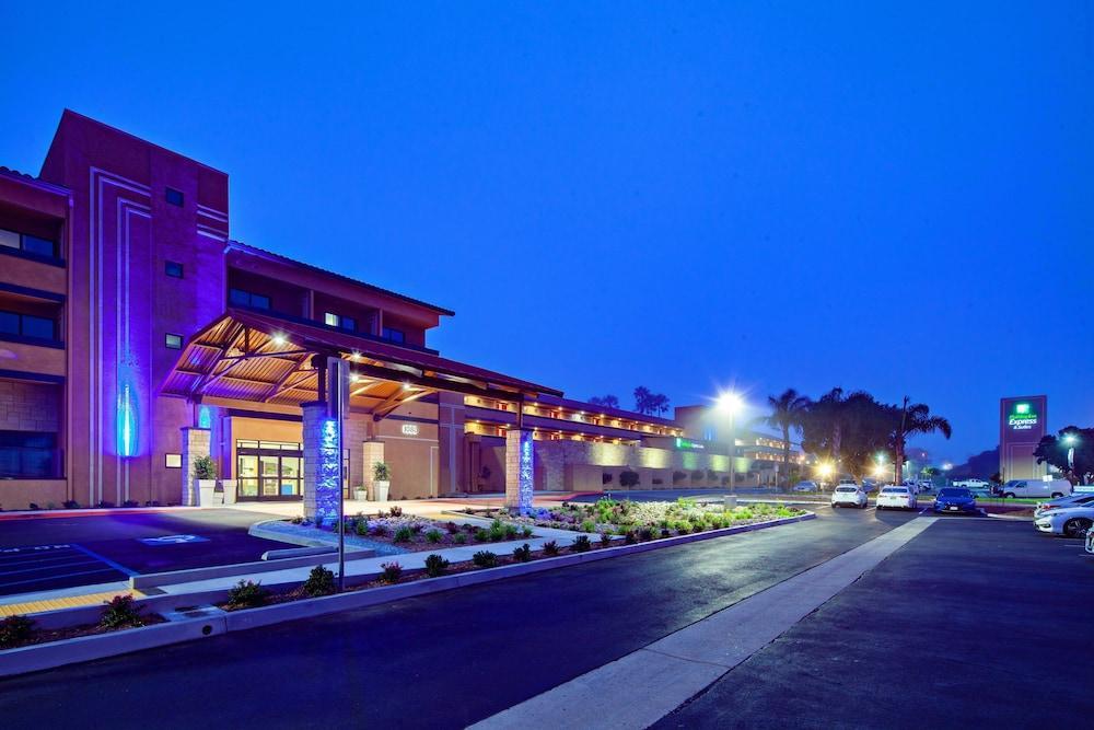 Holiday Inn Express Hotel & Suites Ventura Harbor By Ihg Exterior foto